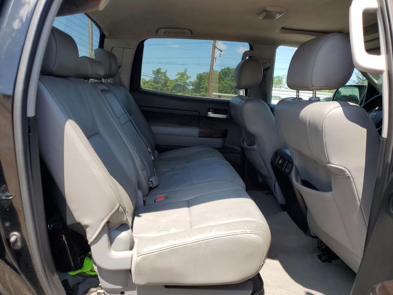 2010 Toyota Tundra Crewmax Limited VIN: 5TFHY5F13AX152341 Lot: 68077255