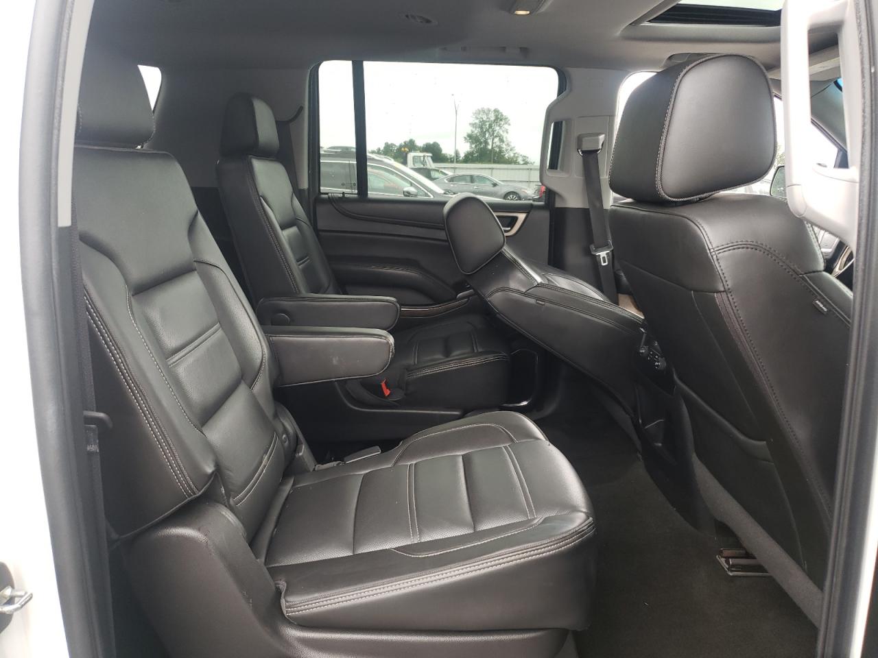 2018 GMC Yukon Xl Denali VIN: 1GKS1HKJ1JR146998 Lot: 68019765