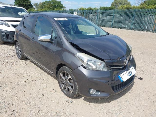 2013 TOYOTA YARIS TREN