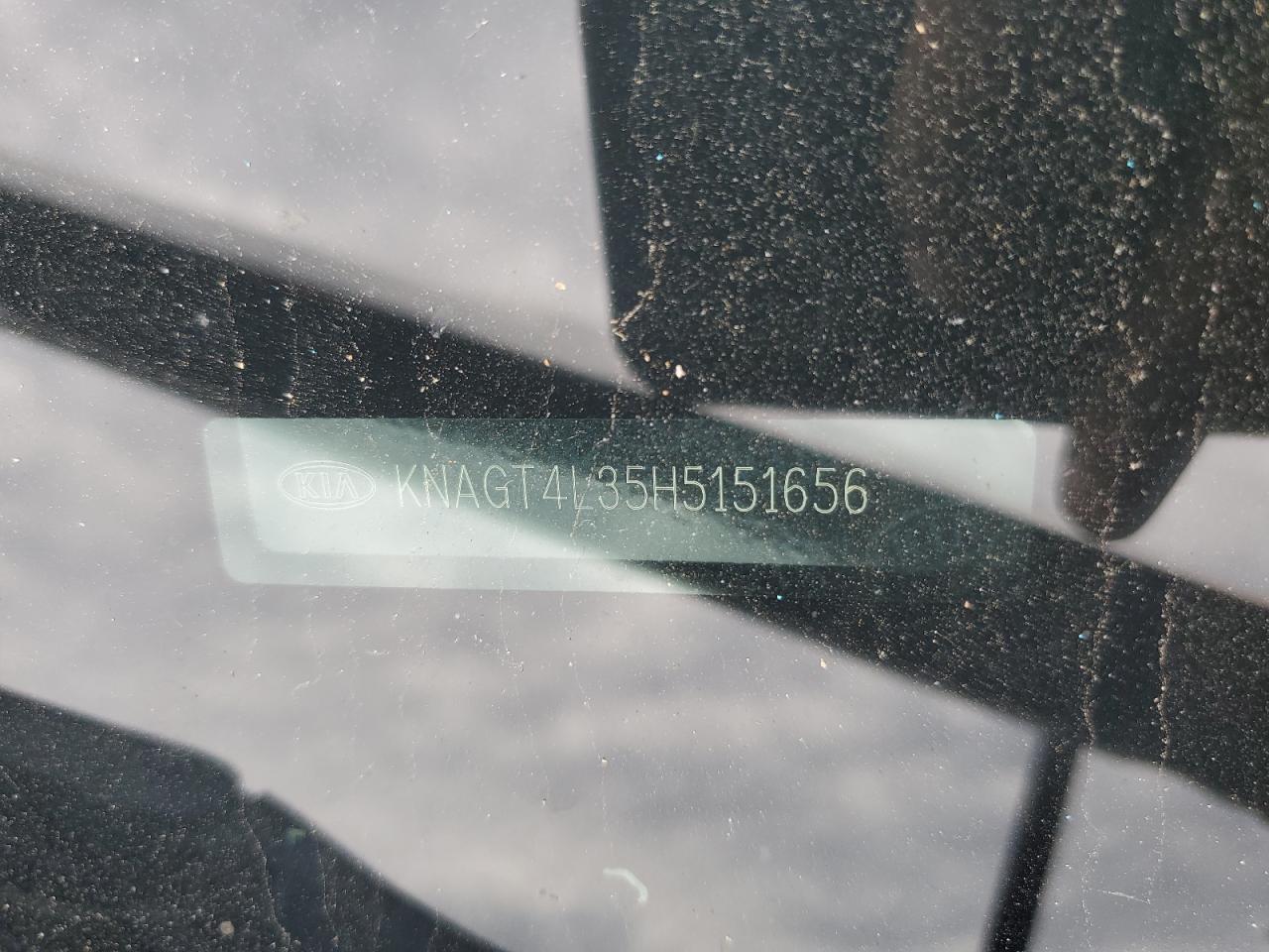 2017 Kia Optima Lx VIN: KNAGT4L35H5151656 Lot: 70303425