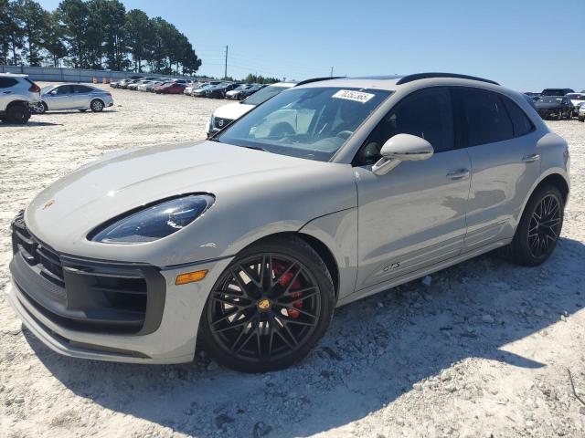 PORSCHE MACAN GTS 2025