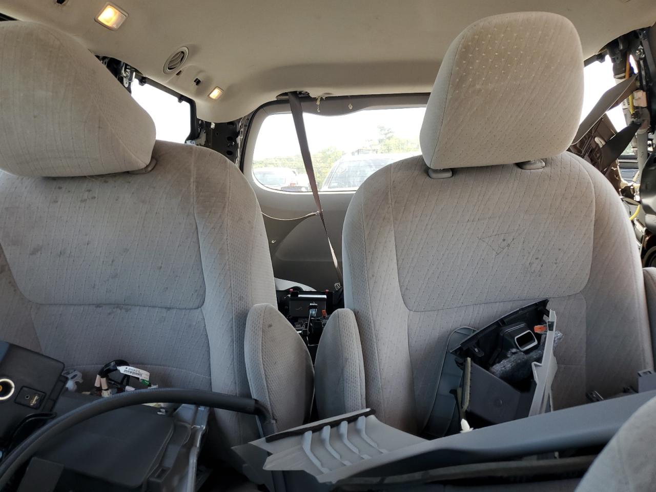 2015 Toyota Sienna Le VIN: 5TDJK3DC2FS124409 Lot: 67628935