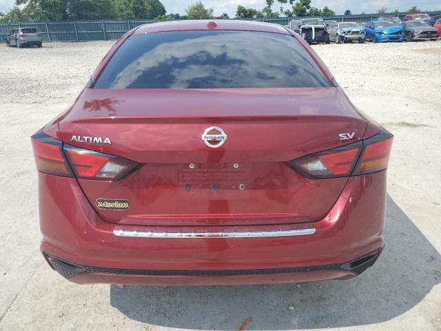  NISSAN ALTIMA 2021 Красный