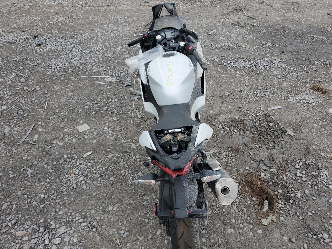 2025 Kawasaki Ex500 H VIN: ML5EXGH18SDA50080 Lot: 67310095