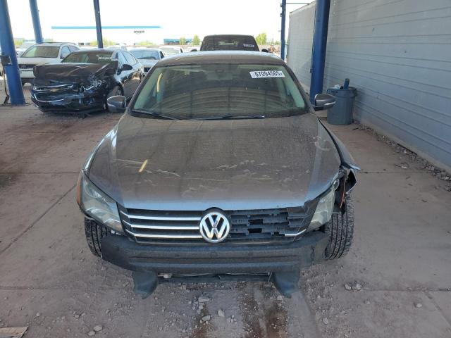  VOLKSWAGEN PASSAT 2013 Gray
