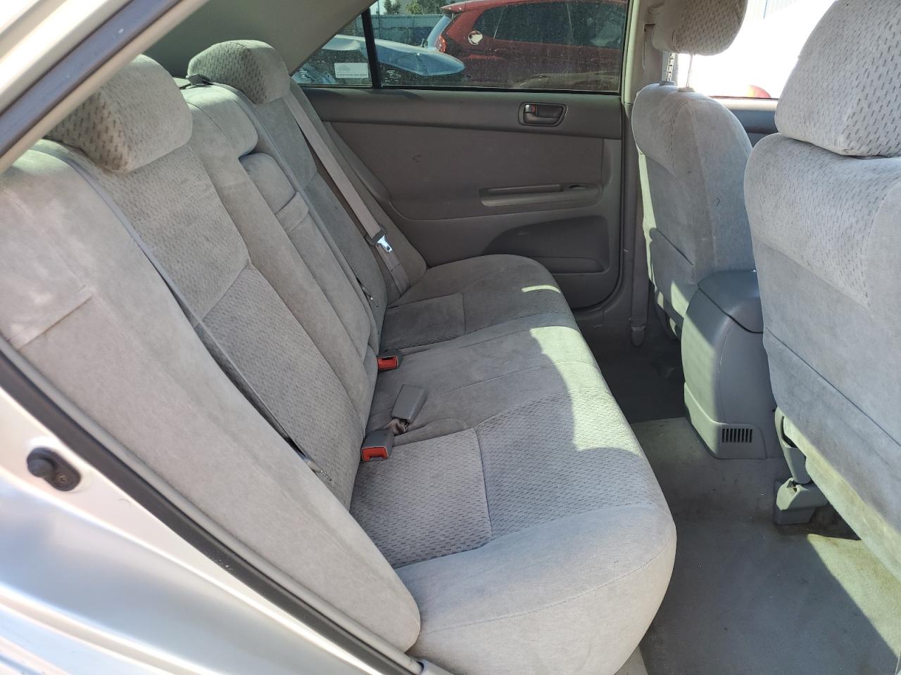 2003 Toyota Camry Le VIN: 4T1BE32K83U786245 Lot: 69248735