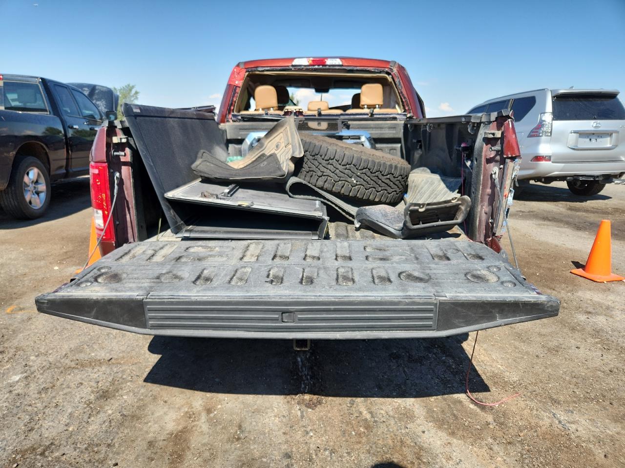 2017 Ford F150 Super Cab VIN: 1FTFX1EG1HKD97042 Lot: 69727555