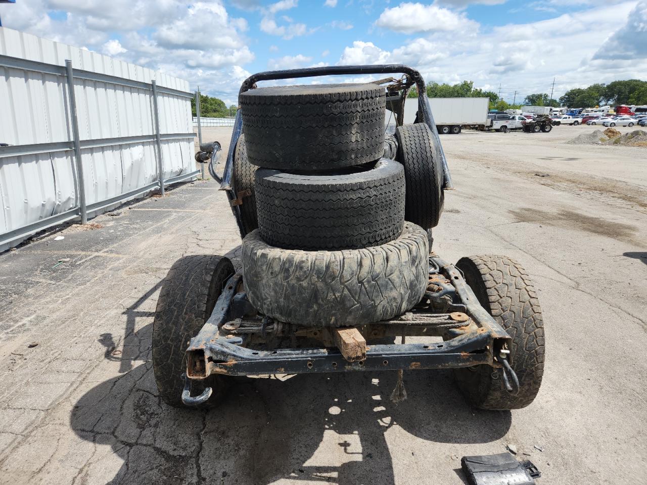 2015 Jeep Wrangler Unlimited Sahara VIN: 1C4BJWEG8FL529718 Lot: 70331225