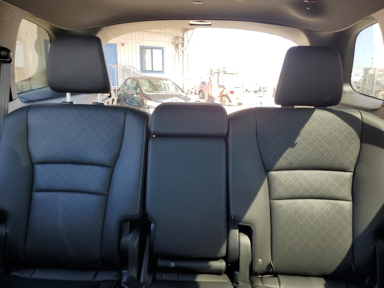 2023 Honda Passport Elite VIN: 5FNYF8H0XPB015539 Lot: 70308465