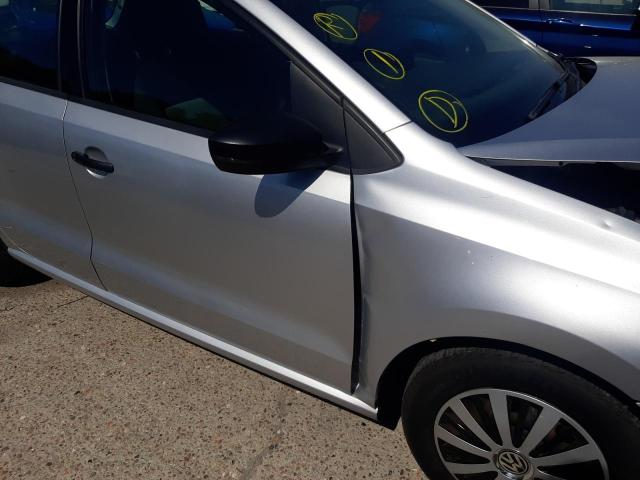 2012 VOLKSWAGEN POLO S 70