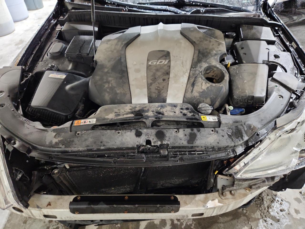 2013 Hyundai Genesis 3.8L VIN: KMHGC4DD7DU222376 Lot: 67262445