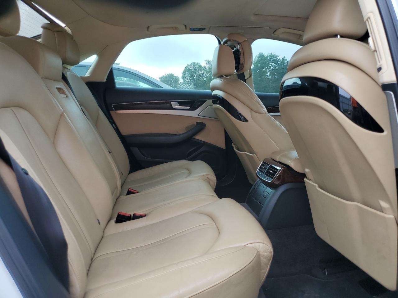 2013 Audi A8 Quattro VIN: WAUAGAFD9DN011522 Lot: 68629395