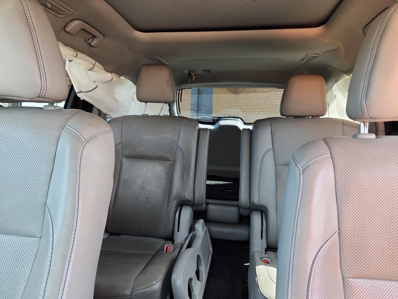 2017 Toyota Highlander Limited VIN: 5TDYZRFH7HS208380 Lot: 70395435