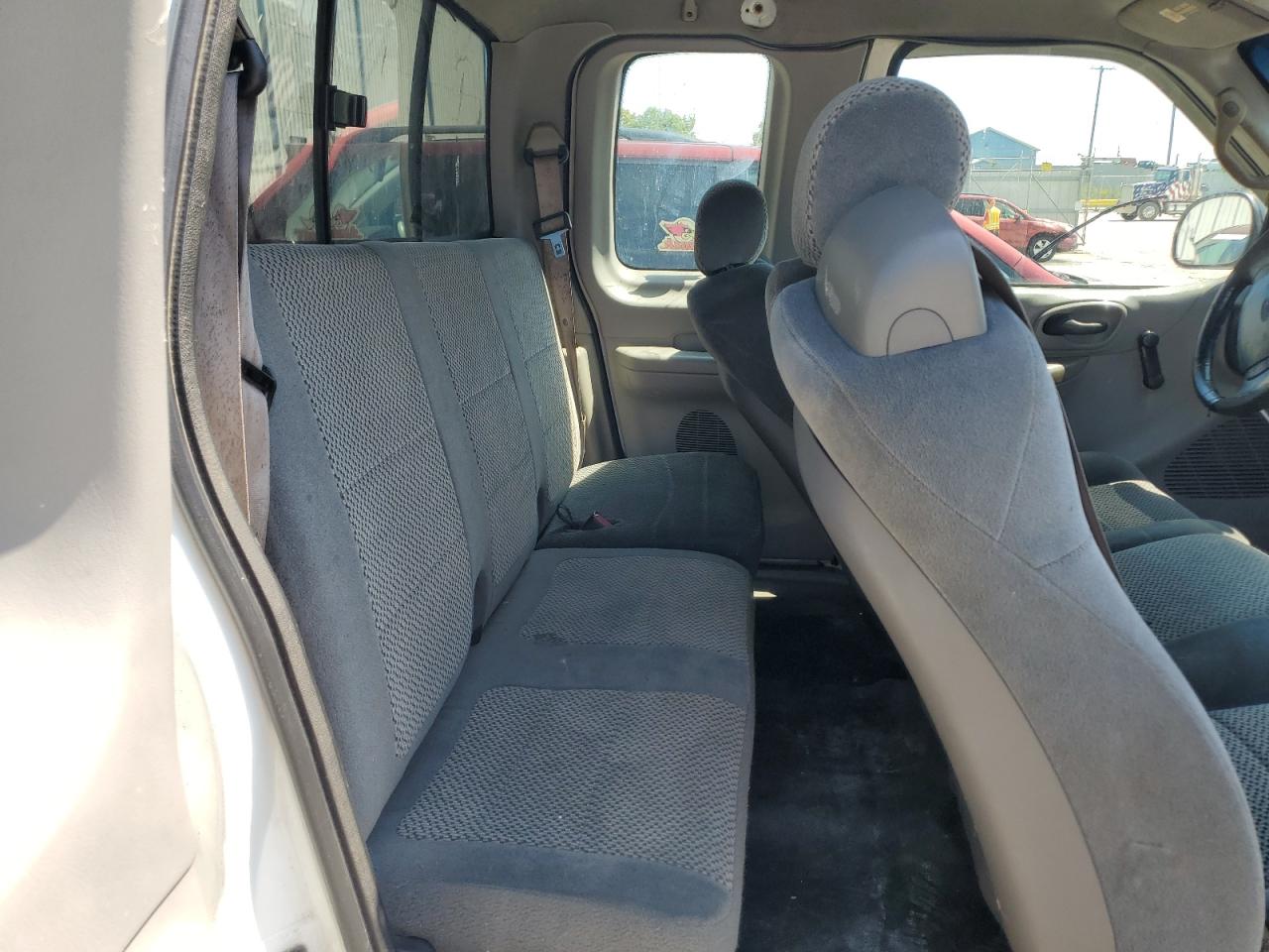 2000 Ford F150 VIN: 1FTRX18L9YNB88412 Lot: 69318865