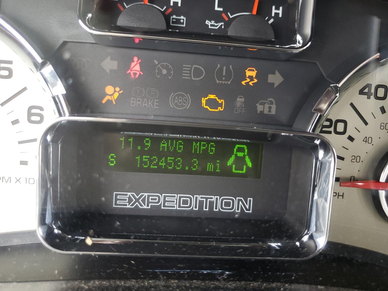 2013 Ford Expedition Limited VIN: 1FMJU2A50DEF46395 Lot: 69414555