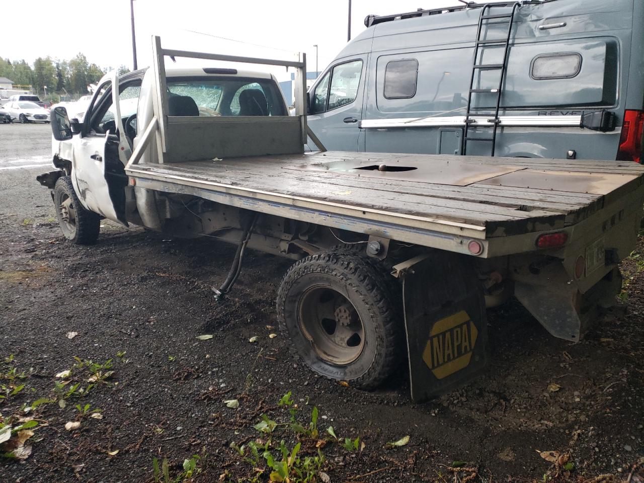 2009 Chevrolet Silverado K3500 white null diesel 1GBJK74659E131189 photo #3