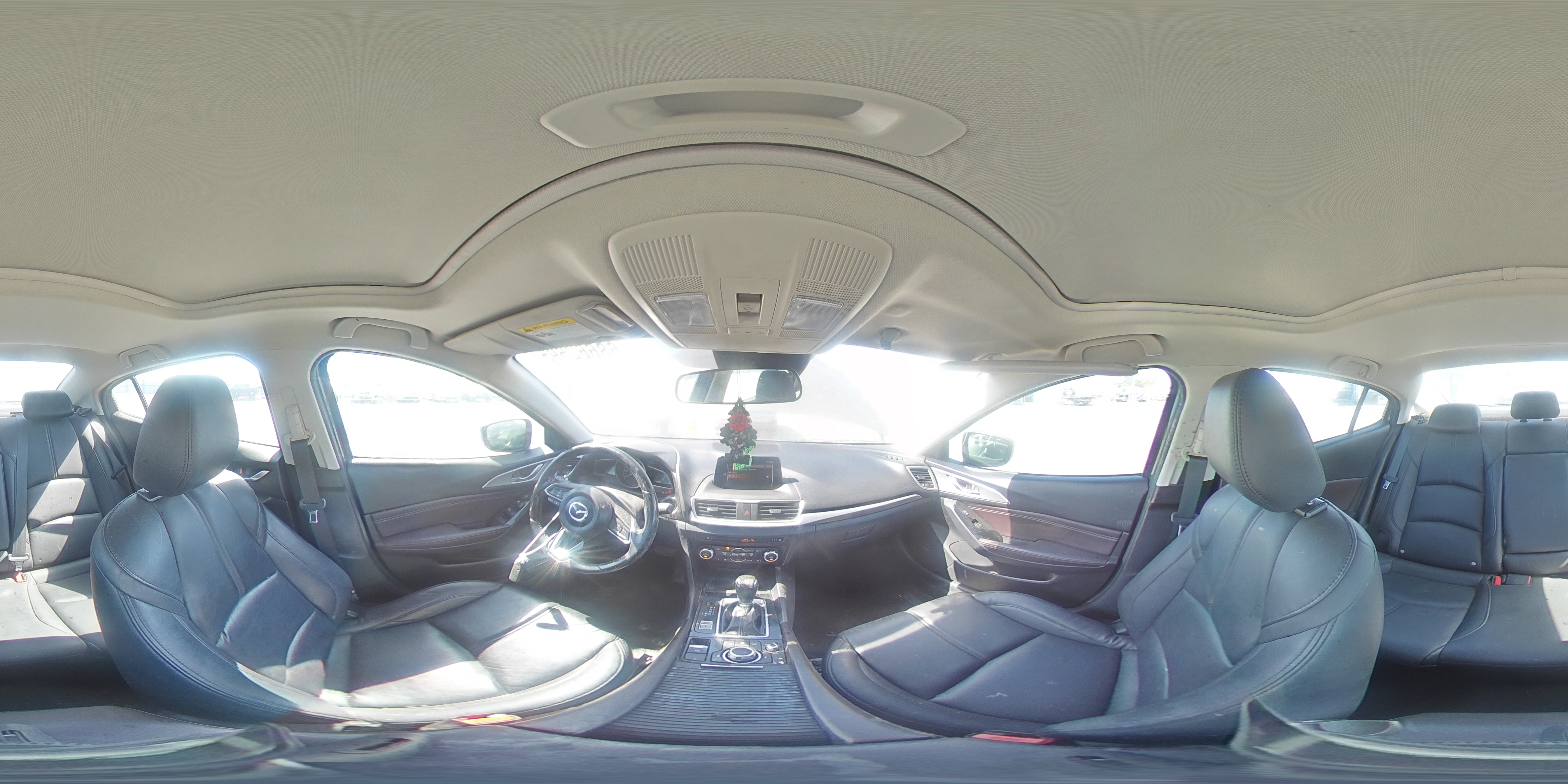 2018 Mazda 3 Touring VIN: 3MZBN1V38JM272102 Lot: 68662695