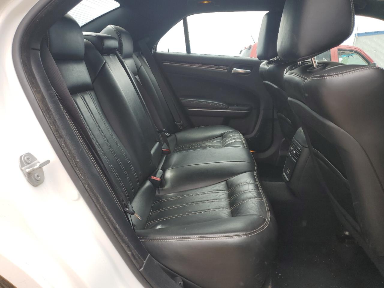 2021 Chrysler 300 S VIN: 2C3CCABGXMH585468 Lot: 69656435