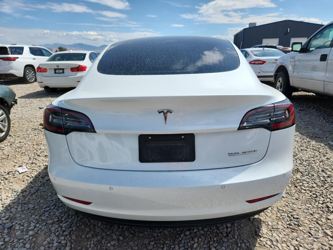 2019 Tesla Model 3 VIN: 5YJ3E1EB7KF429493 Lot: 70009585