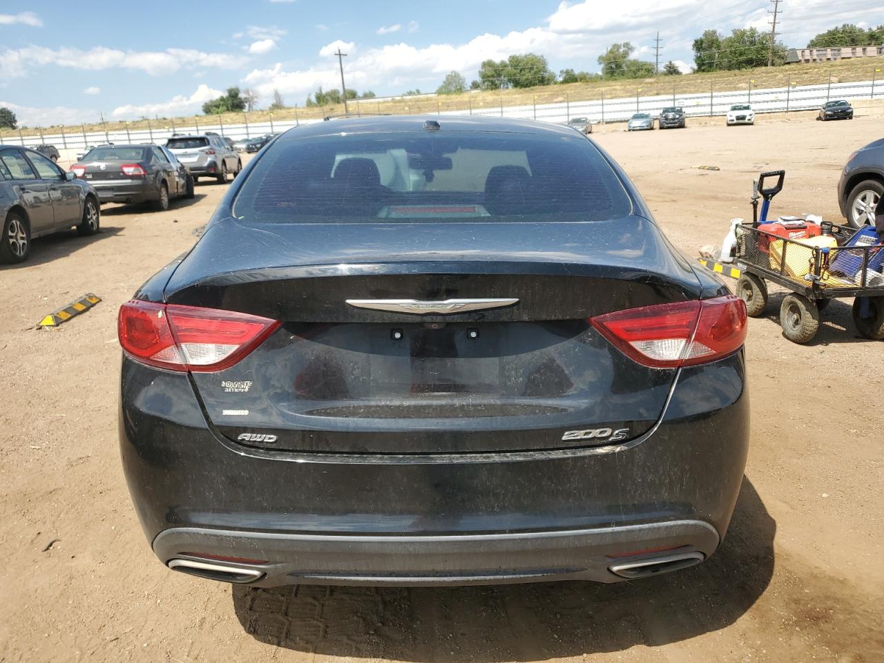 2015 Chrysler 200 S VIN: 1C3CCCDGXFN601512 Lot: 68770415