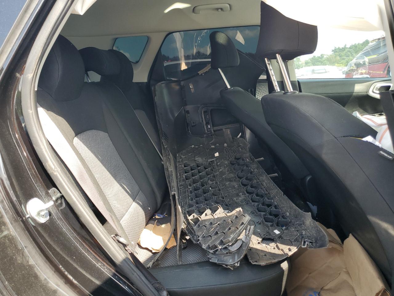 2022 Kia Soul Lx VIN: KNDJ23AU8N7811125 Lot: 68143985