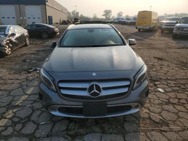  MERCEDES-BENZ GLA-CLASS 2015 Szary