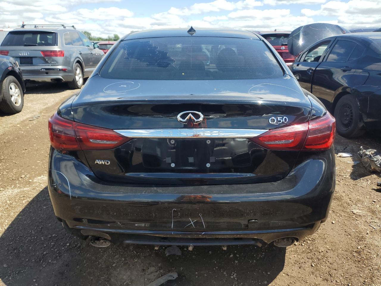 2018 Infiniti Q50 Luxe VIN: JN1EV7AR1JM438262 Lot: 70019475