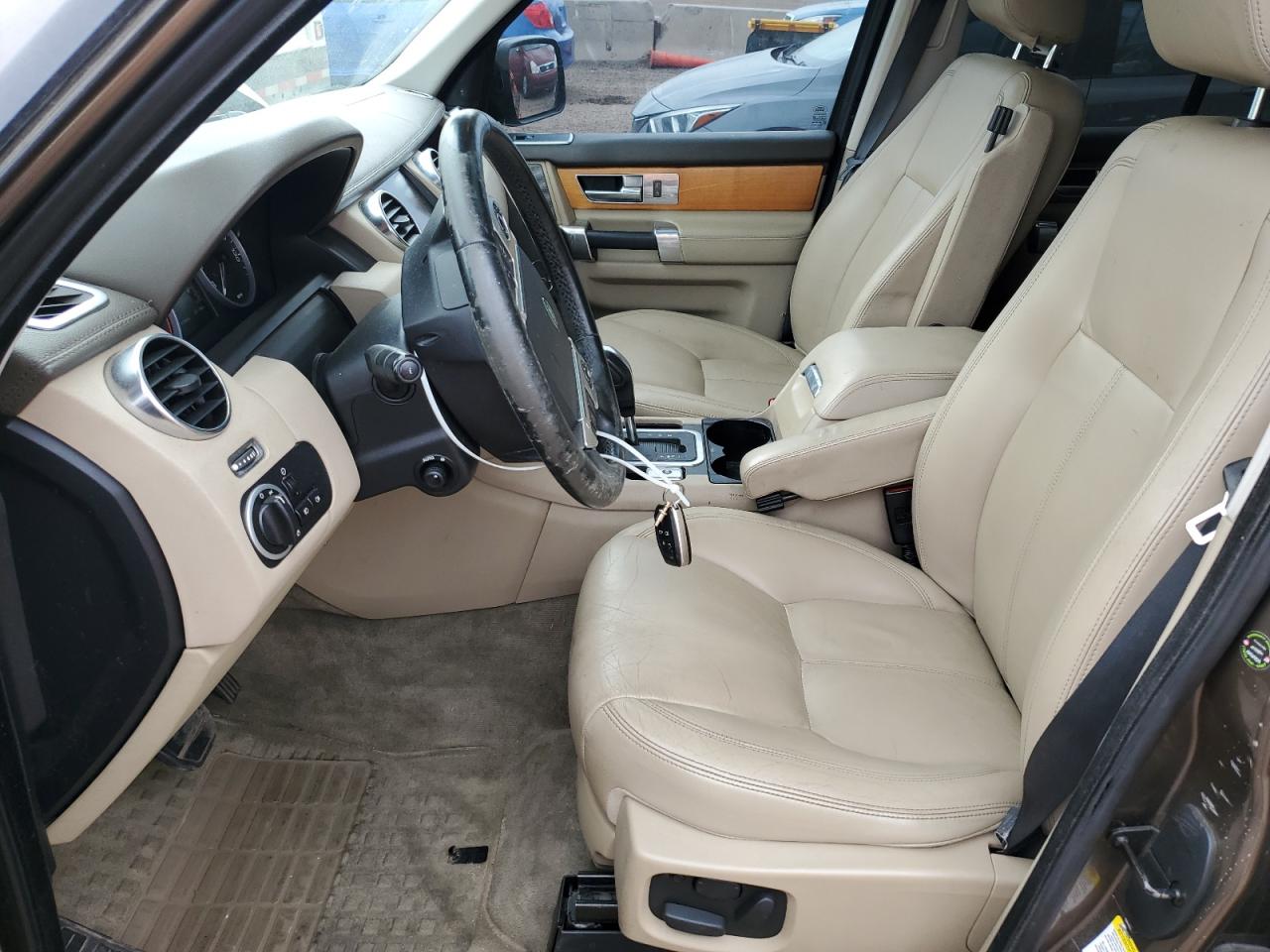 2011 Land Rover Lr4 Hse Luxury VIN: SALAK2D43BA556509 Lot: 70144835