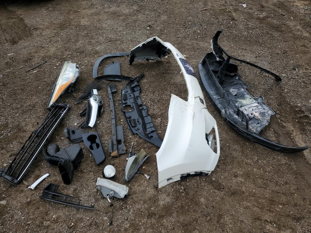 2014 Toyota Highlander Limited VIN: 5TDDKRFH6ES013188 Lot: 69378585