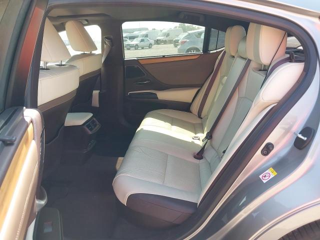 2019 LEXUS ES 300H TAKUMI CVT 