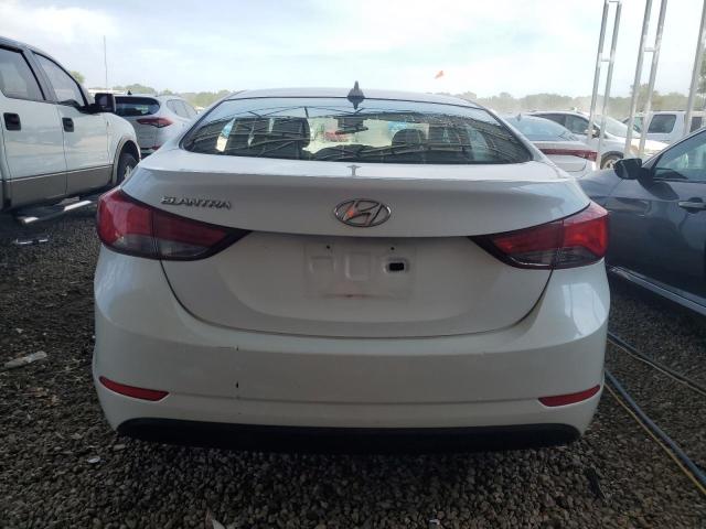  HYUNDAI ELANTRA 2016 Белы