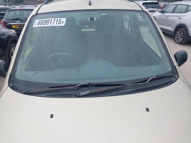 2000 TOYOTA YARIS VERS