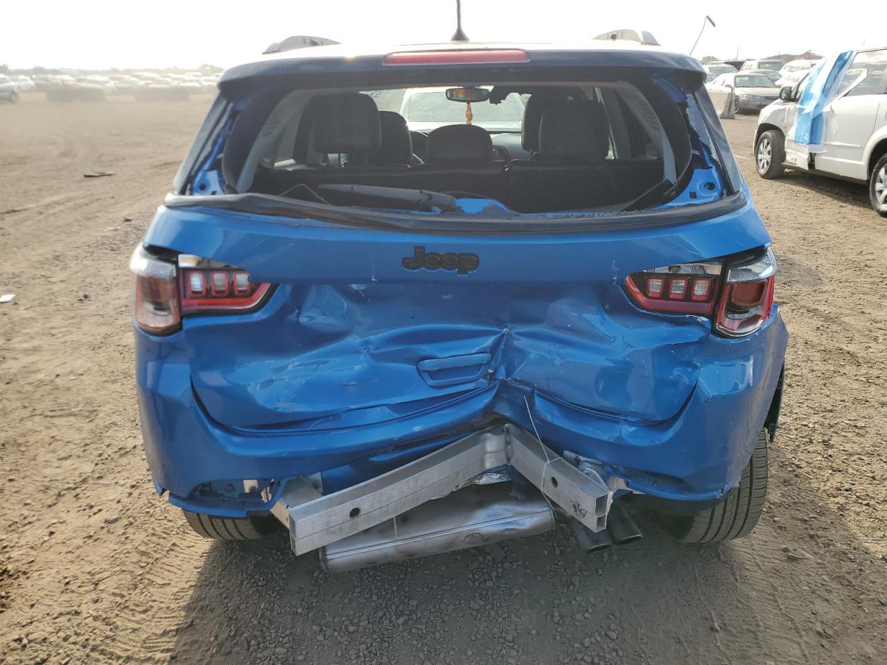 2018 Jeep Compass Latitude VIN: 3C4NJCBB0JT374406 Lot: 69986195