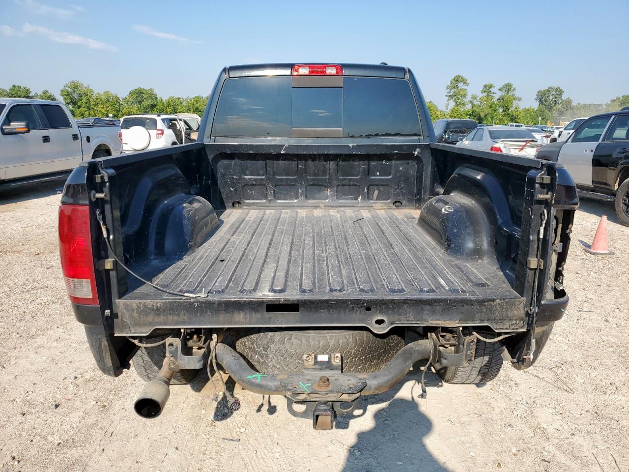 2011 Dodge Ram 1500 VIN: 1D7RV1GT5BS565873 Lot: 70009865