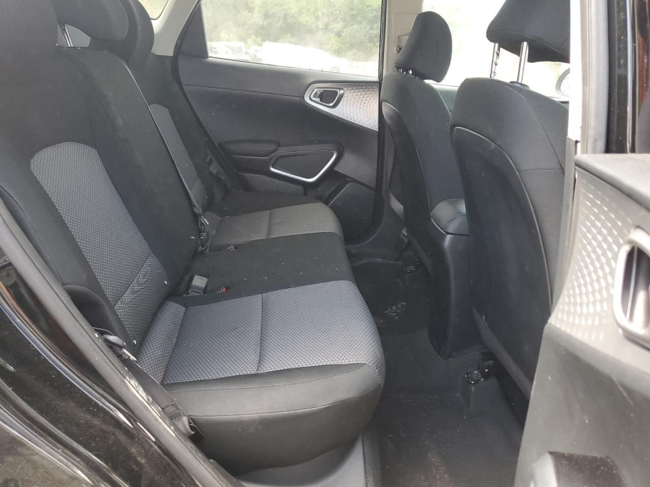 2022 Kia Soul Lx VIN: KNDJ23AU2N7803957 Lot: 68633915