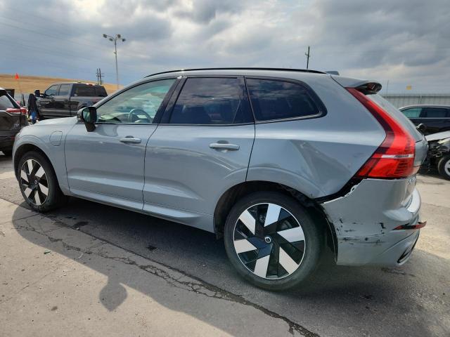  VOLVO XC60 PLUS 2024 Серый