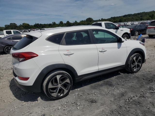  HYUNDAI TUCSON 2016 Белы