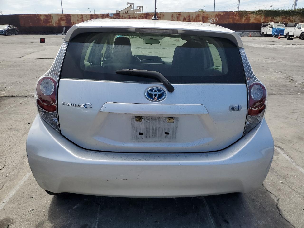 2013 Toyota Prius C VIN: JTDKDTB36D1547456 Lot: 70226015