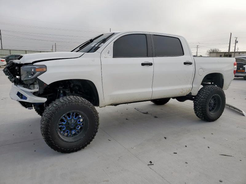  TOYOTA TUNDRA 2020 Белы