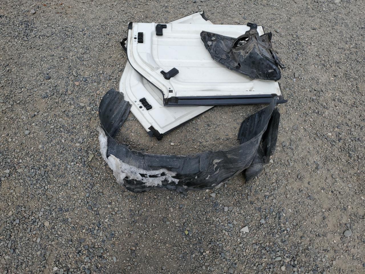 2016 Jeep Wrangler Unlimited Sahara VIN: 1C4BJWEGXGL260929 Lot: 67565295