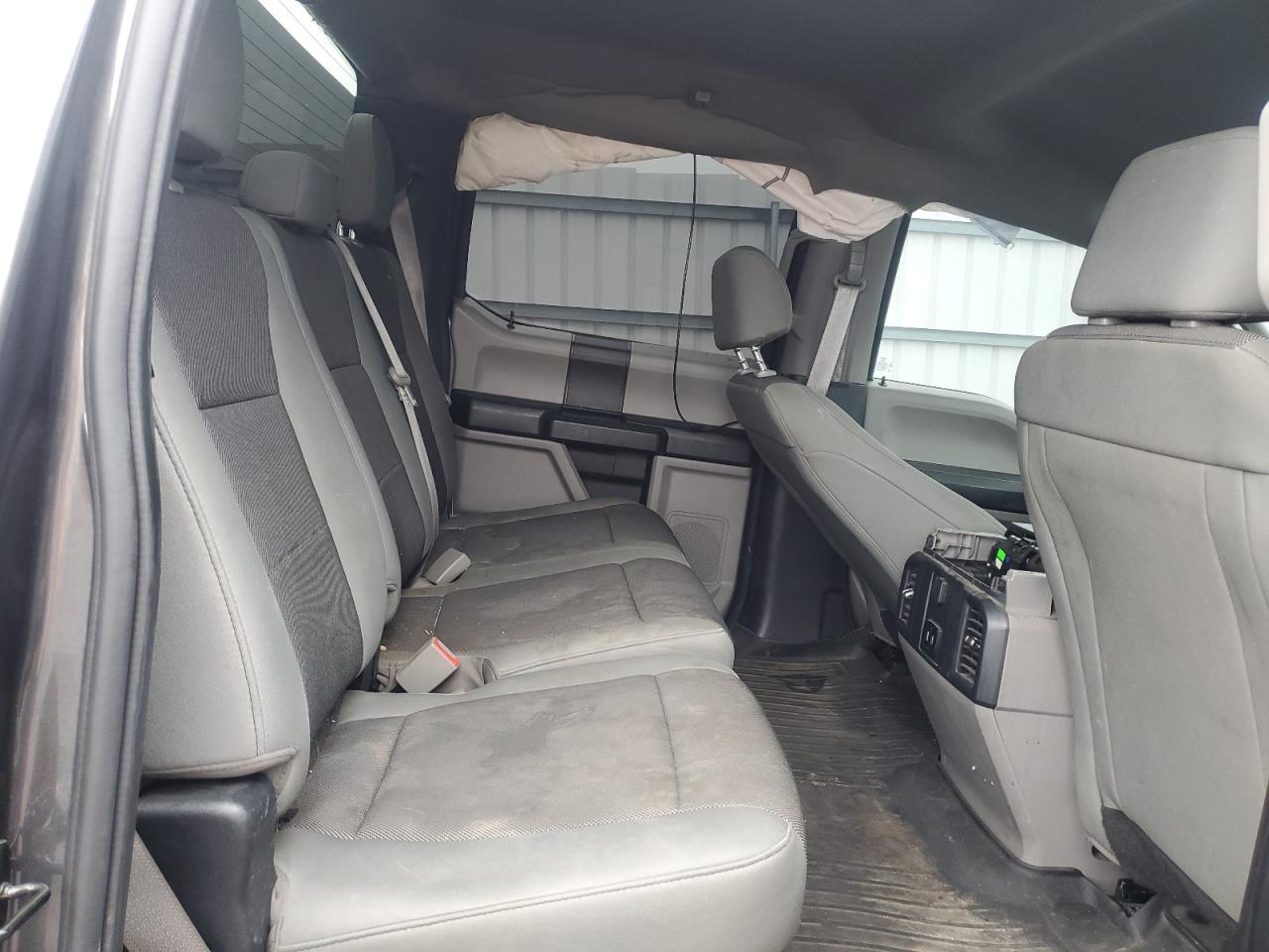 2018 Ford F150 Supercrew VIN: 1FTEW1E5XJFA33052 Lot: 68156325