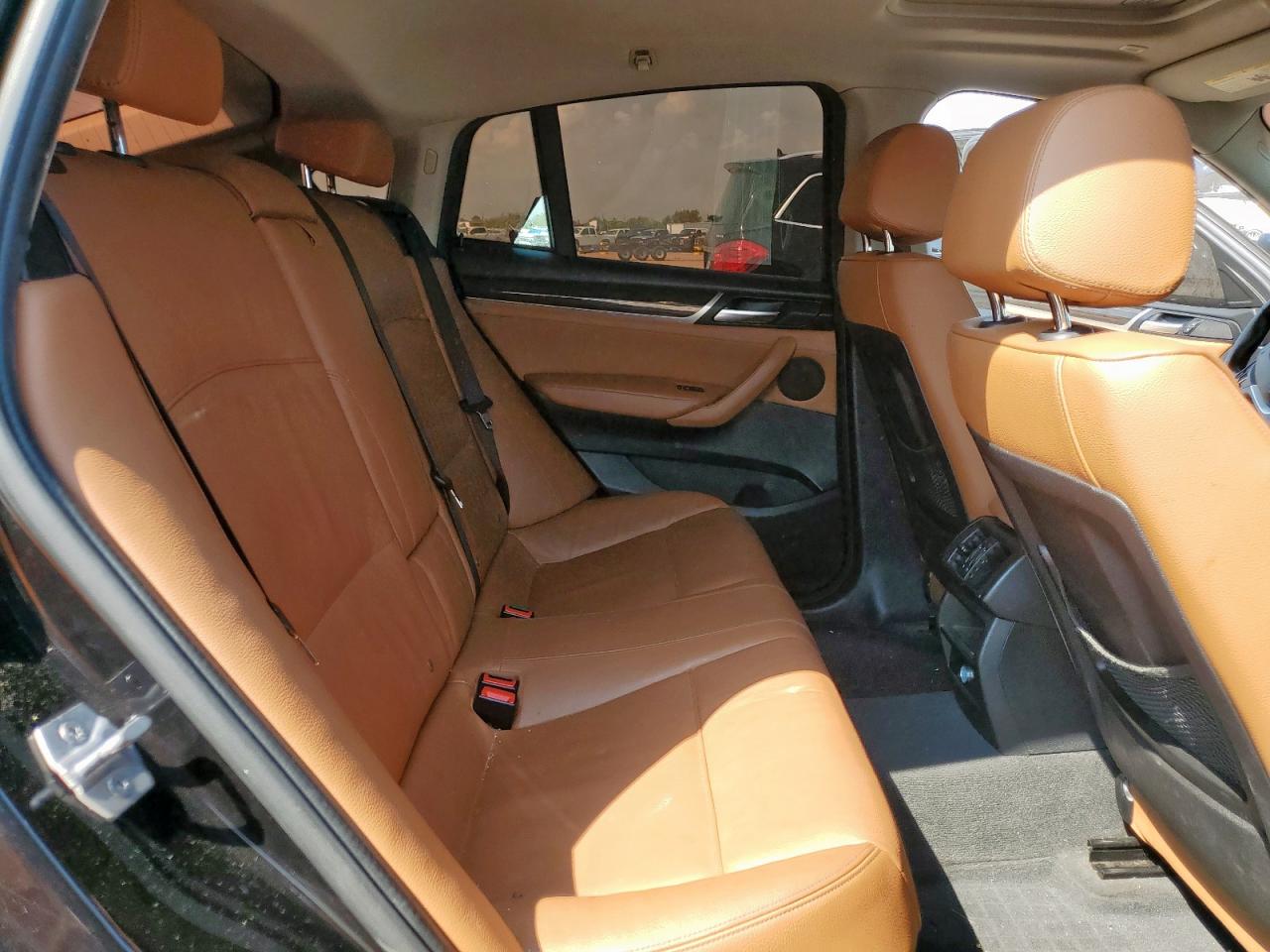 Фото: 5UXXW3C5XF0M89293