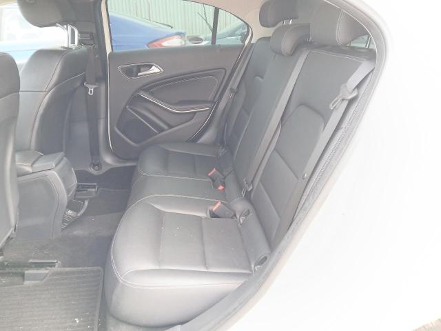 2017 MERCEDES BENZ A 180 D SE
