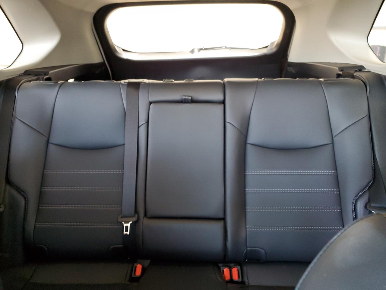 2T3B6RFV5RW076126 2024 Toyota Rav4 Xle Premium