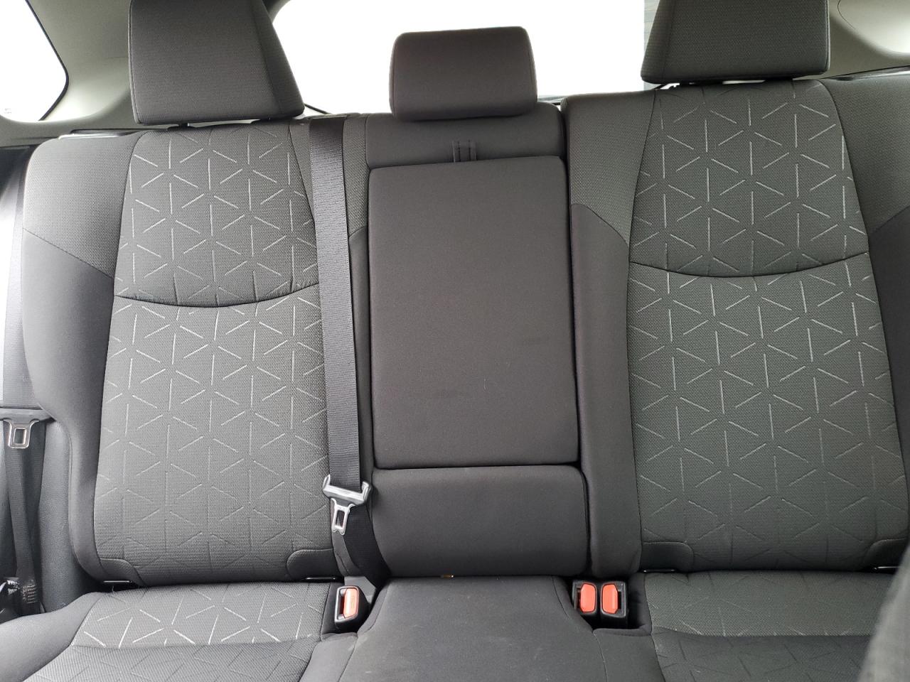 2021 Toyota Rav4 Xle VIN: 2T3P1RFV1MC232435 Lot: 69551855