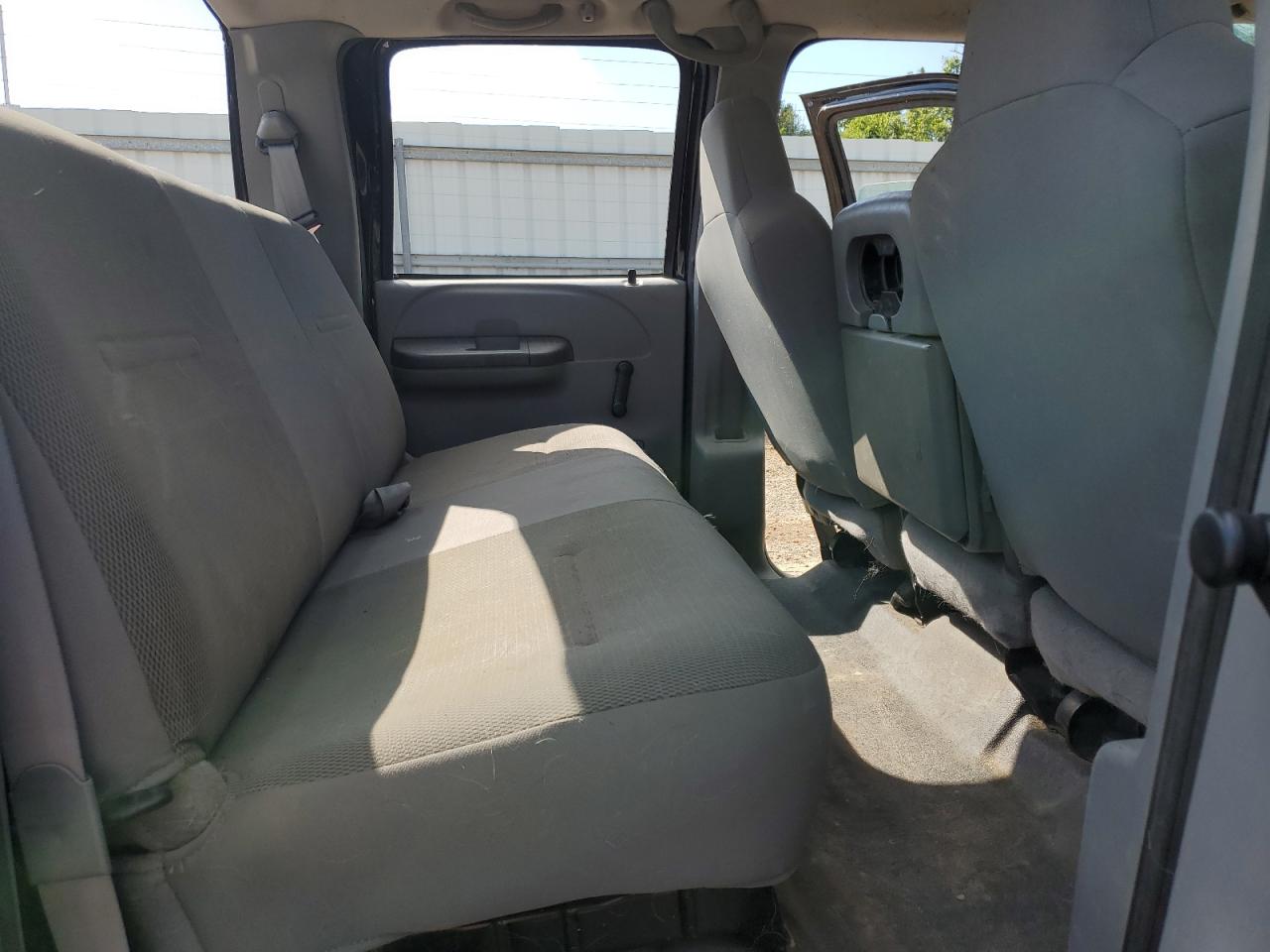 2004 Ford F250 Super Duty VIN: 1FTNW21L04ED26639 Lot: 70884295