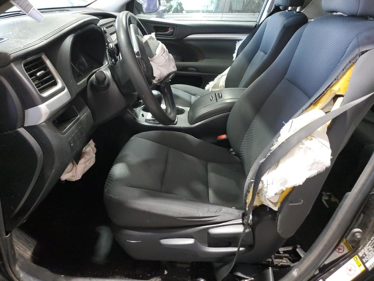 2015 Toyota Highlander Le VIN: 5TDBKRFH0FS166576 Lot: 69261185