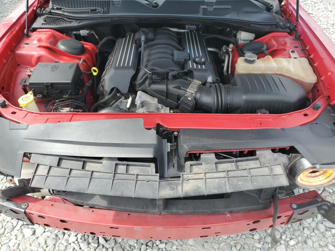 2015 Dodge Challenger R/T Scat Pack VIN: 2C3CDZFJ8FH888186 Lot: 70102385