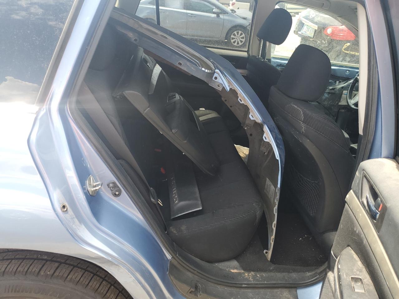 2010 Subaru Outback 2.5I Premium VIN: 4S4BRBCC3A3372475 Lot: 70334845