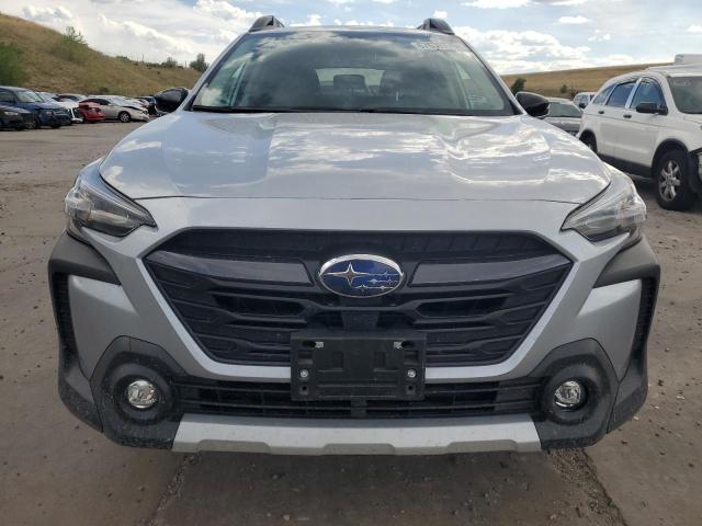  SUBARU OUTBACK 2024 Серебристый
